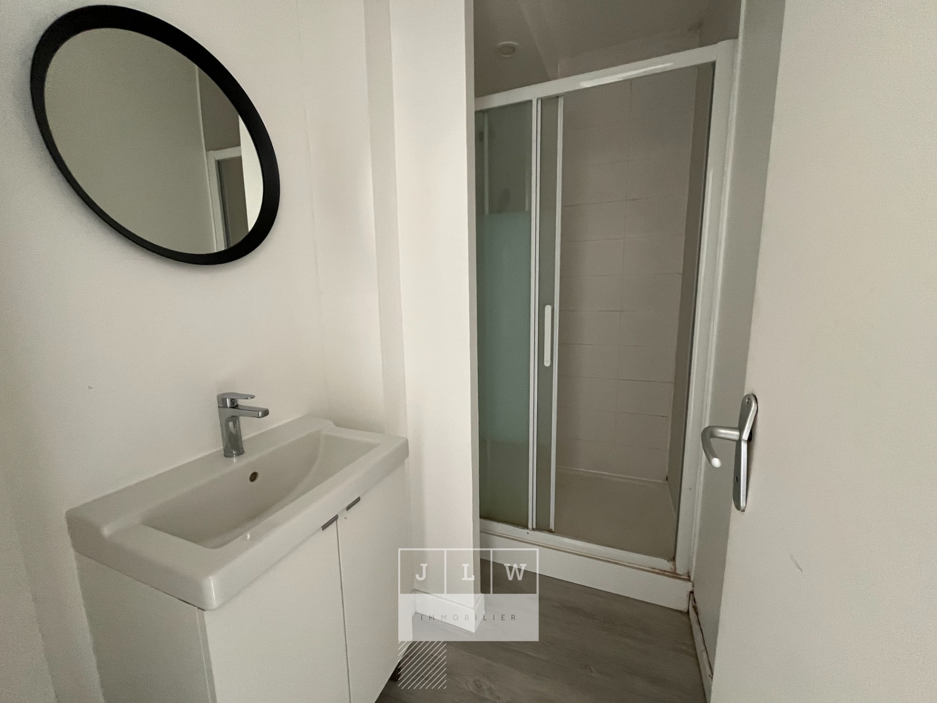 Lille vauban appartement t5 meuble de 90m Photo 9 - JLW Immobilier Lille vauban appartement t5 meuble de 90m Photo 9 - JLW Immobilier