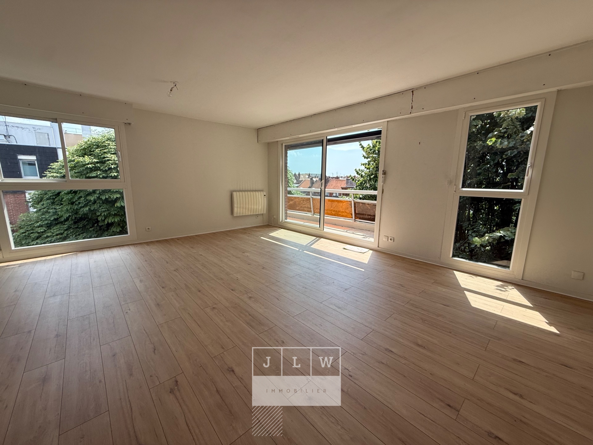 Avam  ll152 magnifique t3 non meuble  100m  avec terrasse Photo 6 - JLW Immobilier