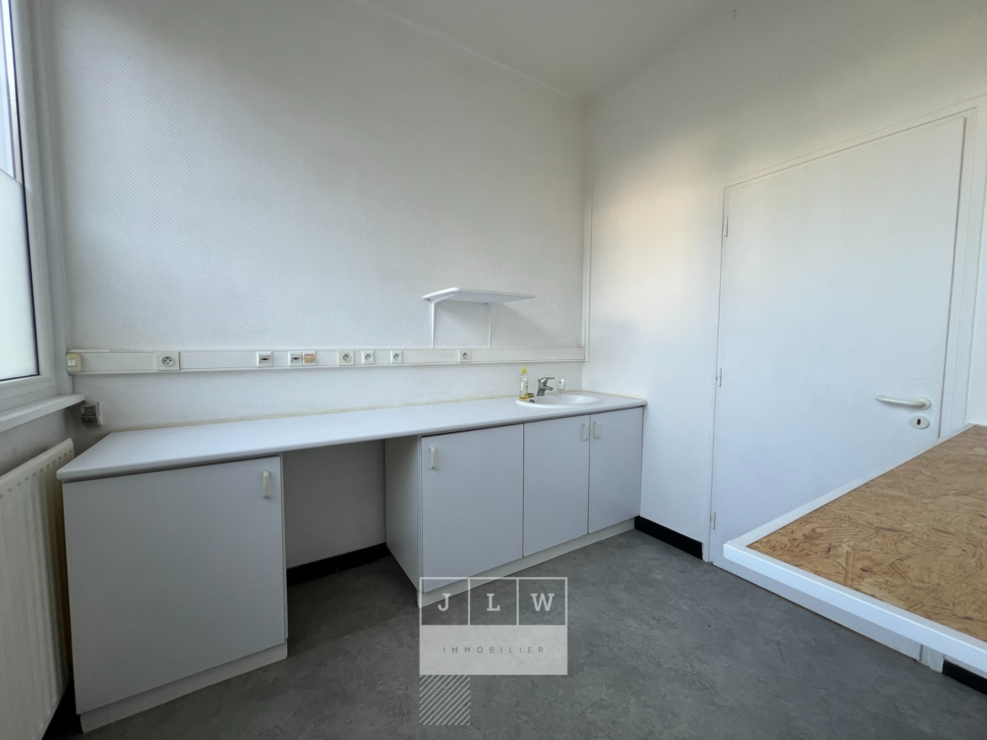 Abvo md171 local commercial situe au centre ville Photo 4 - JLW Immobilier