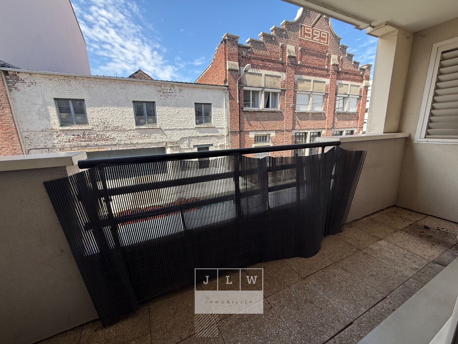 Avdh ll152 rue de brigode type 1 balcon parking Photo 4 - JLW Immobilier Avdh ll152 rue de brigode type 1 balcon parking Photo 4 - JLW Immobilier
