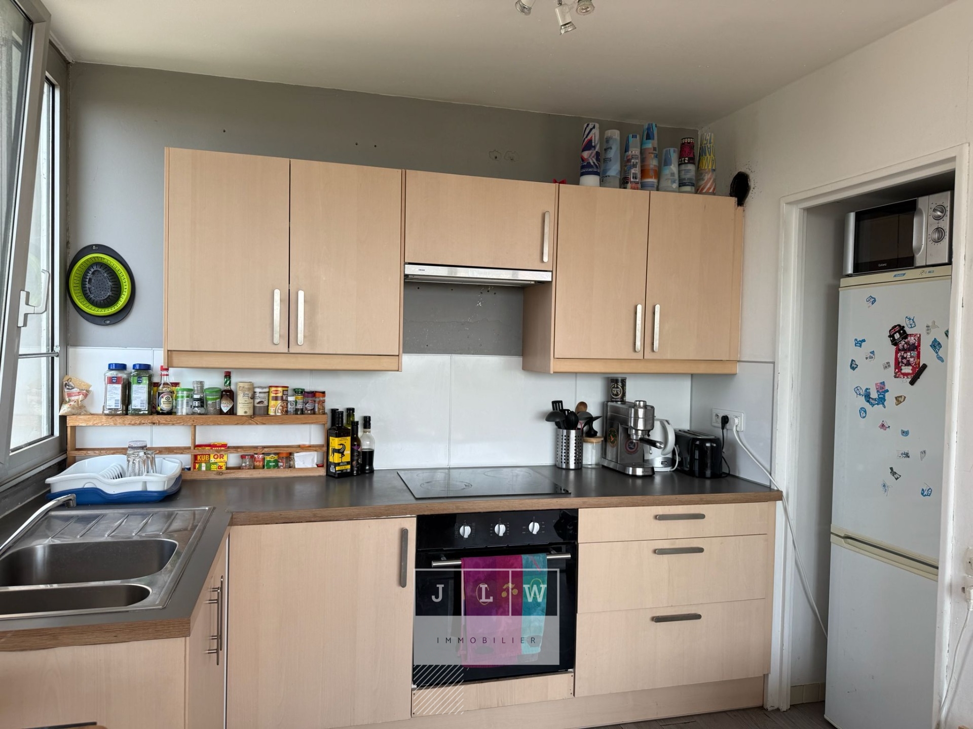 Avdx ll152 rue bonte pollet t5 meuble Photo 8 - JLW Immobilier Avdx ll152 rue bonte pollet t5 meuble Photo 8 - JLW Immobilier