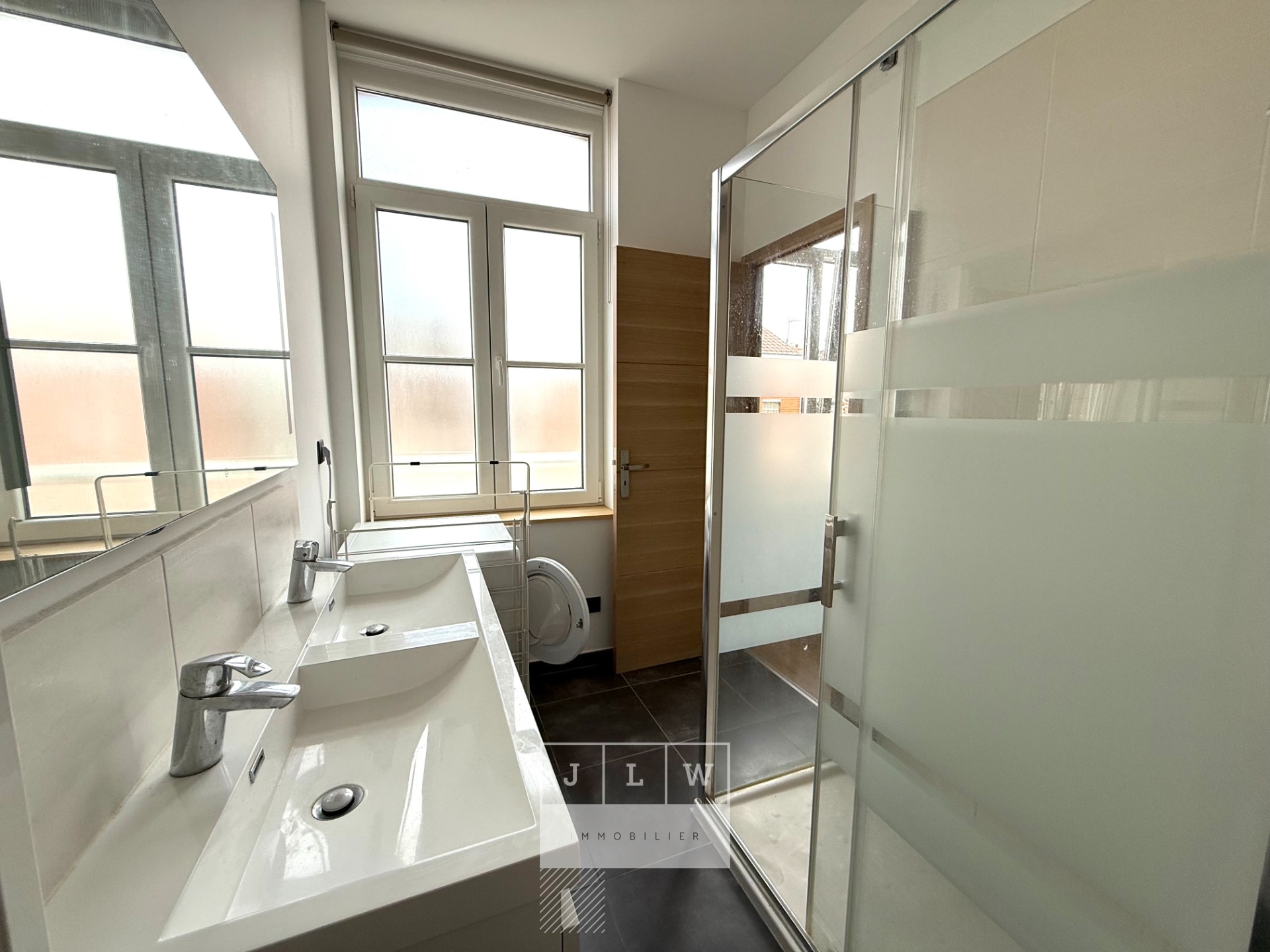 Avgu sr 123 magnifique t2 bis de 65m2 gambetta Photo 5 - JLW Immobilier Avgu sr 123 magnifique t2 bis de 65m2 gambetta Photo 5 - JLW Immobilier