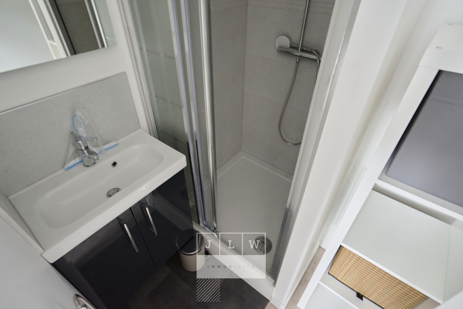 Avmd ll152 chambre n4 meublee colocation sdd privee Photo 3 - JLW Immobilier Avmd ll152 chambre n4 meublee colocation sdd privee Photo 3 - JLW Immobilier