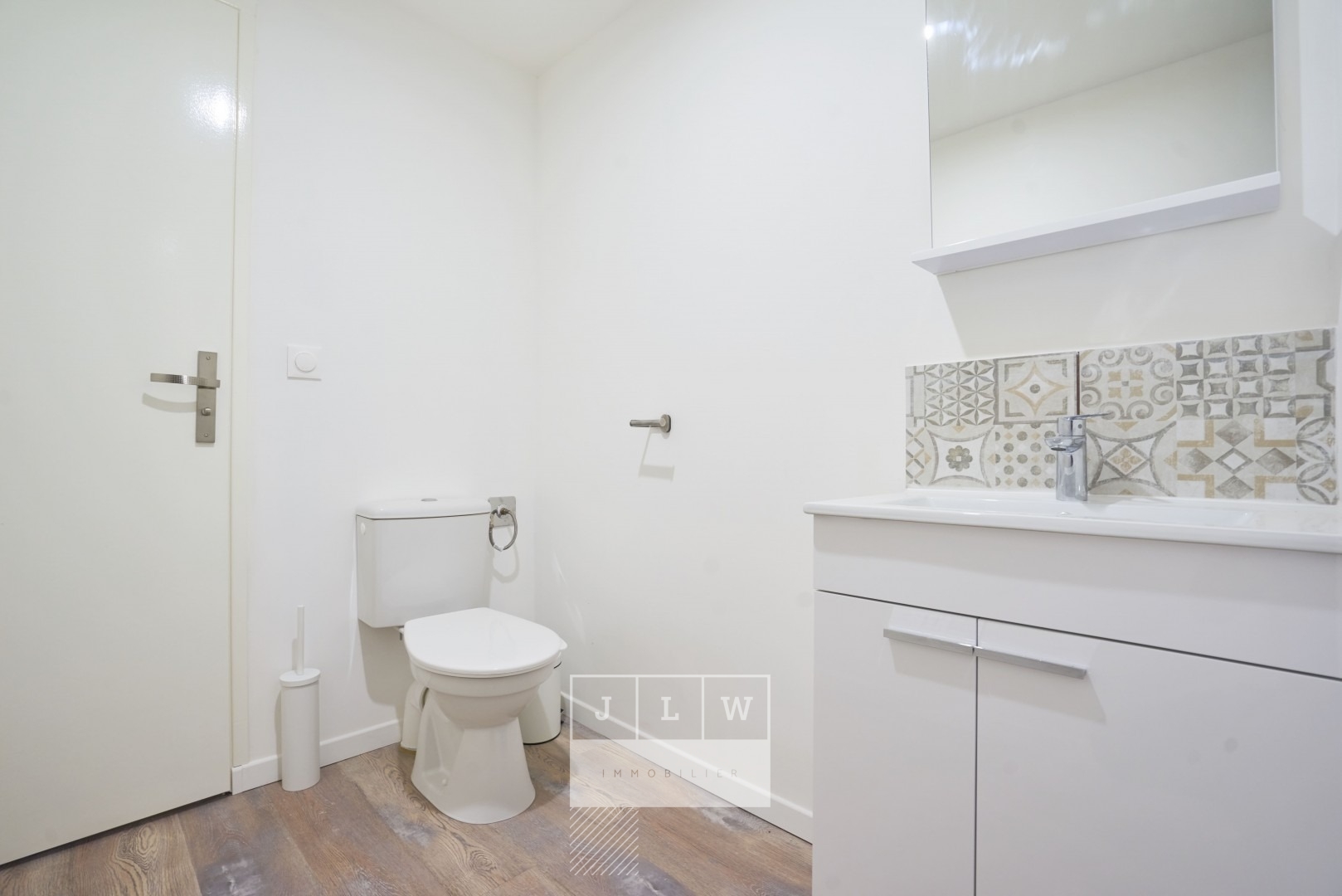 Avny ll152 chambre 2 en colocation meublee avec sdd Photo 6 - JLW Immobilier Avny ll152 chambre 2 en colocation meublee avec sdd Photo 6 - JLW Immobilier
