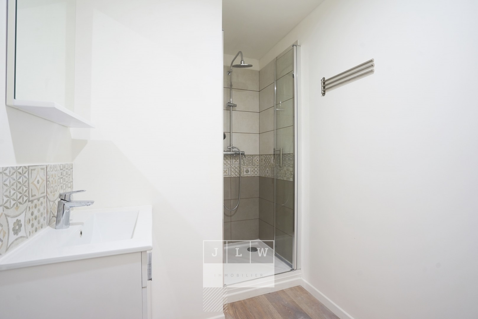 Avny ll152 chambre 2 en colocation meublee avec sdd Photo 7 - JLW Immobilier Avny ll152 chambre 2 en colocation meublee avec sdd Photo 7 - JLW Immobilier