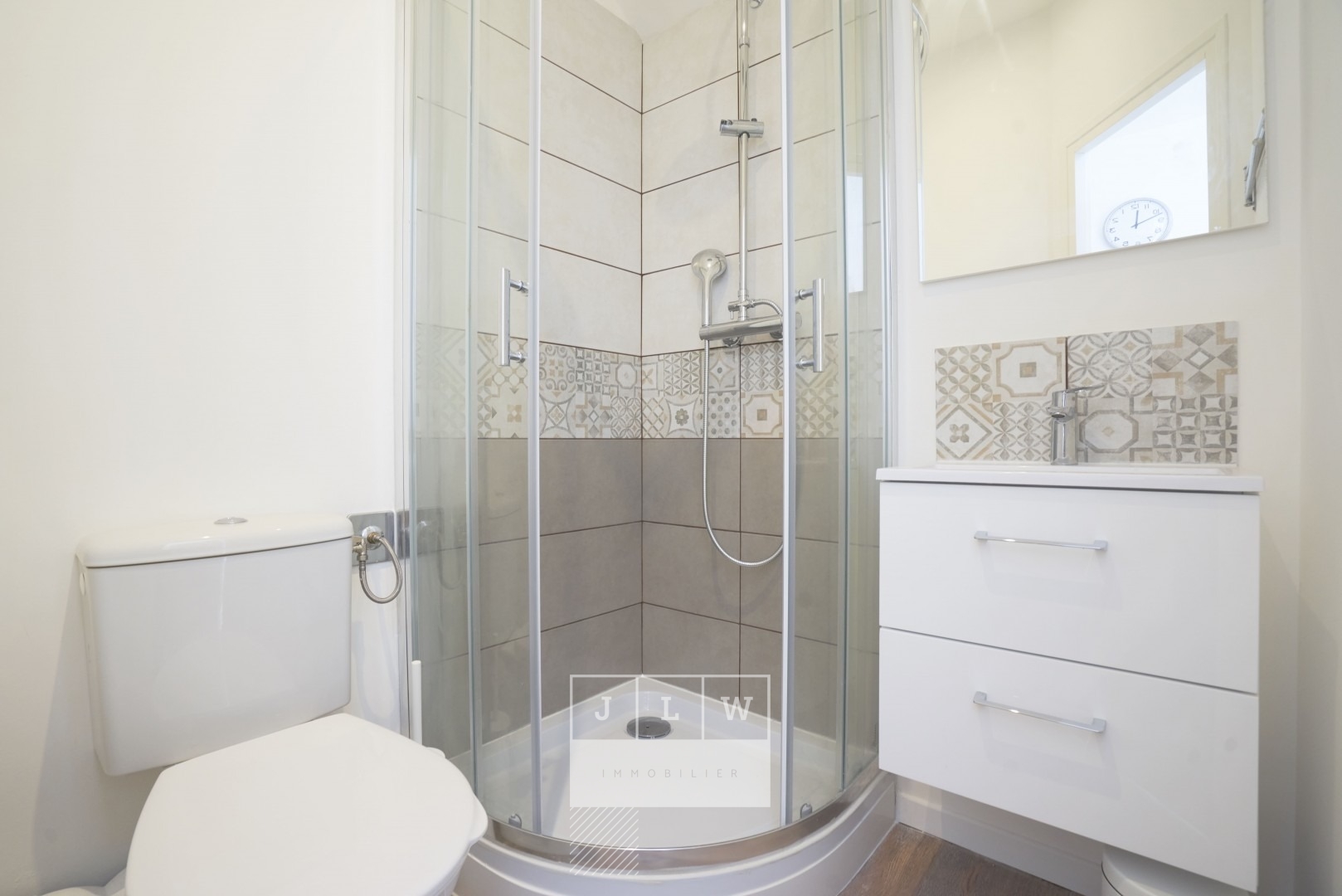 Avnz ll152 chambre n3 meublee en colocation sdd Photo 5 - JLW Immobilier Avnz ll152 chambre n3 meublee en colocation sdd Photo 5 - JLW Immobilier