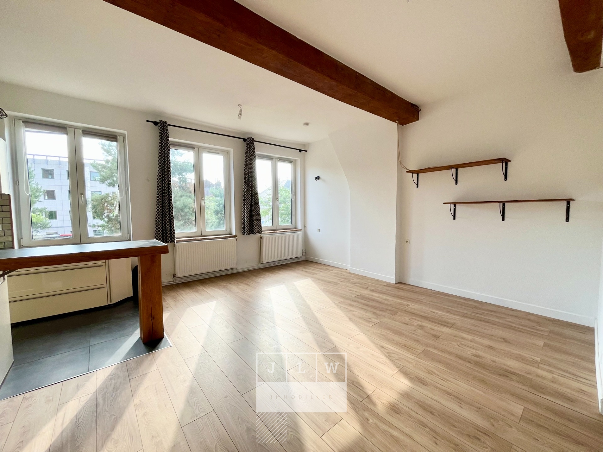 Hyper centre duplex de 80m Photo 1 - JLW Immobilier Hyper centre duplex de 80m Photo 1 - JLW Immobilier