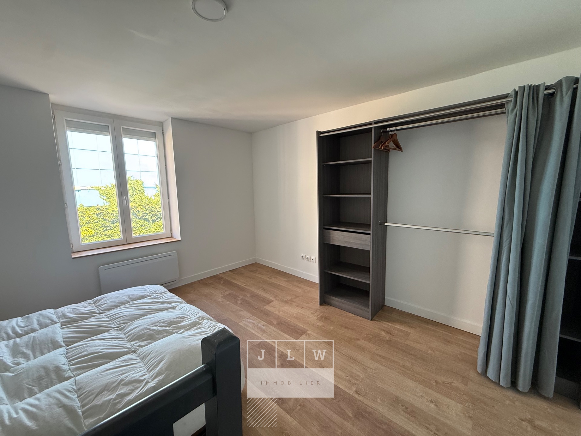 Avry ll152 maison meublee une chambre   grande terrasse Photo 5 - JLW Immobilier