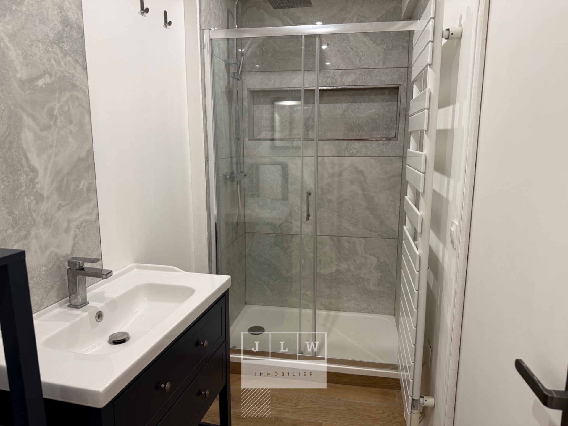 Avry ll152 maison meublee une chambre   grande terrasse Photo 8 - JLW Immobilier