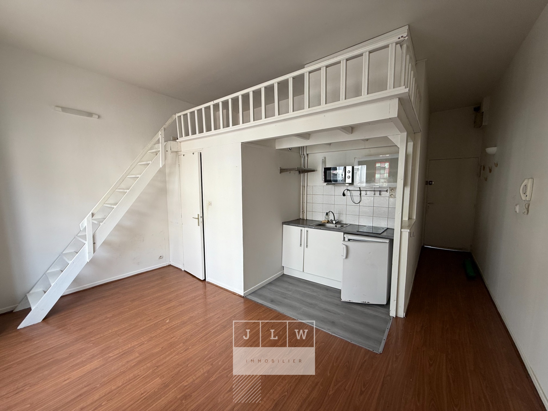Lille st michel  studio avec mezzanine Photo 2 - JLW Immobilier