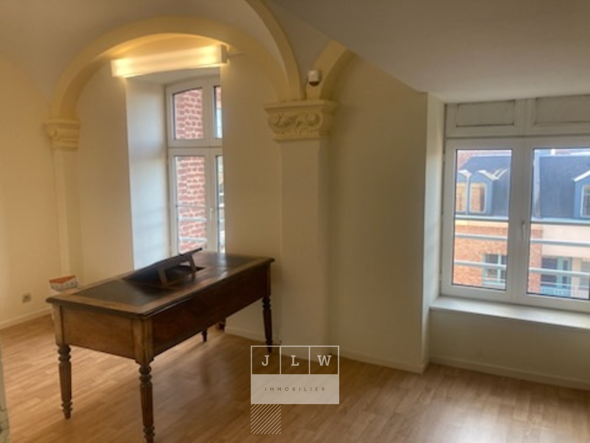 Avyg fl16 vieux lille plateaux bureaux louer Photo 4 - JLW Immobilier Avyg fl16 vieux lille plateaux bureaux louer Photo 4 - JLW Immobilier
