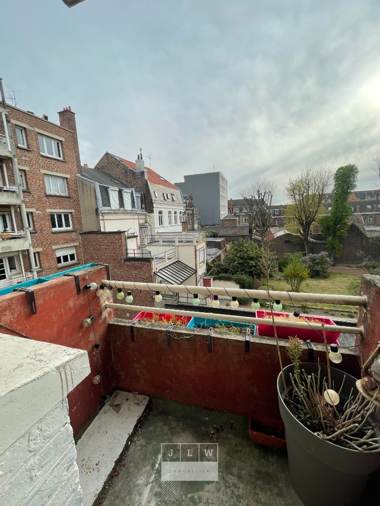 Fvb ll152 lille vauban t3 non meuble balcon Photo 6 - JLW Immobilier Fvb ll152 lille vauban t3 non meuble balcon Photo 6 - JLW Immobilier