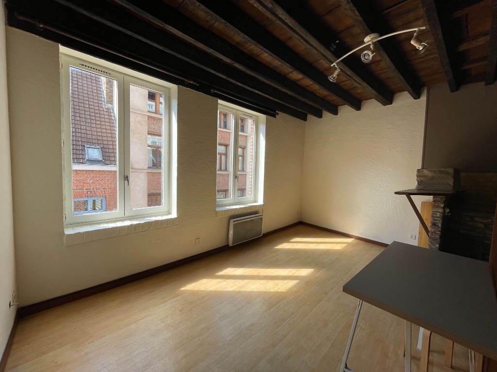 Mairie de lille studio non meuble de 2048m Photo 1 - JLW Immobilier