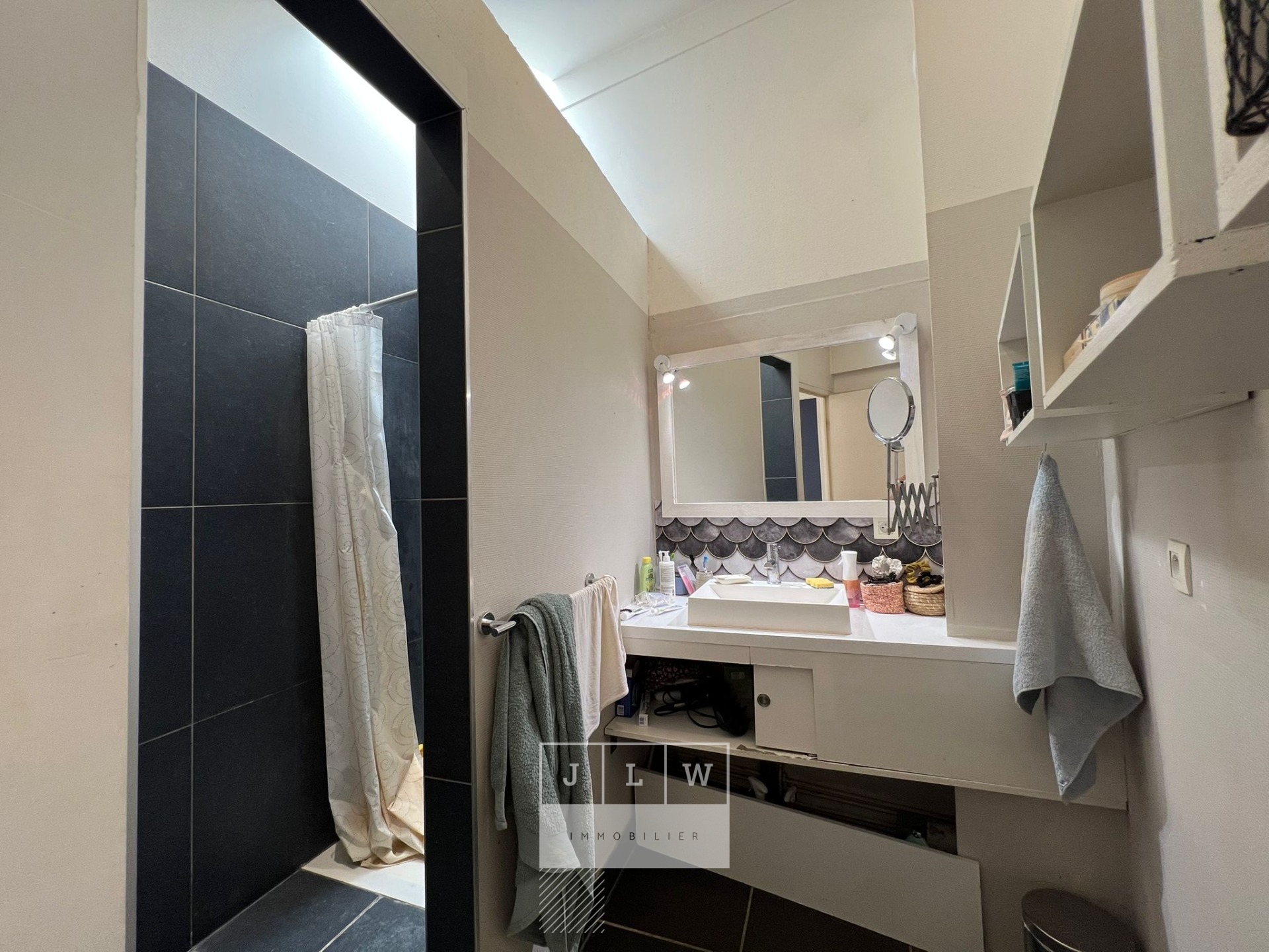 Gyd ll152 vieux lille t4 non meuble de 98m Photo 8 - JLW Immobilier Gyd ll152 vieux lille t4 non meuble de 98m Photo 8 - JLW Immobilier