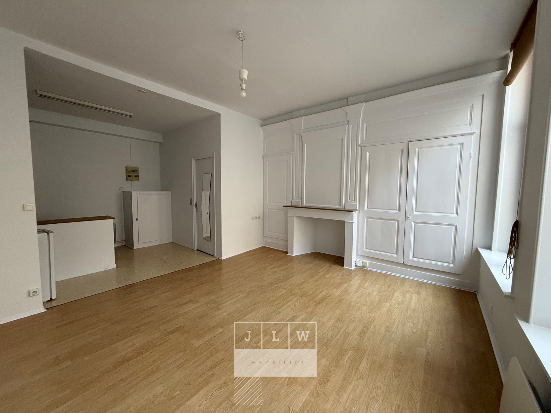 Iak ll152 vieux lille studio non meuble de 2837m Photo 1 - JLW Immobilier