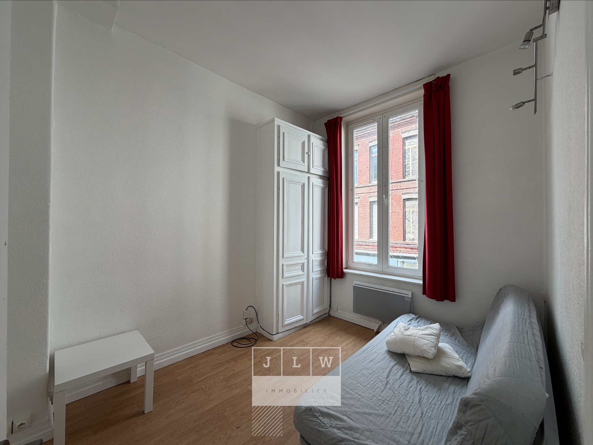Iim ll152 lille wazemmes studio meuble 26m Photo 1 - JLW Immobilier Iim ll152 lille wazemmes studio meuble 26m Photo 1 - JLW Immobilier