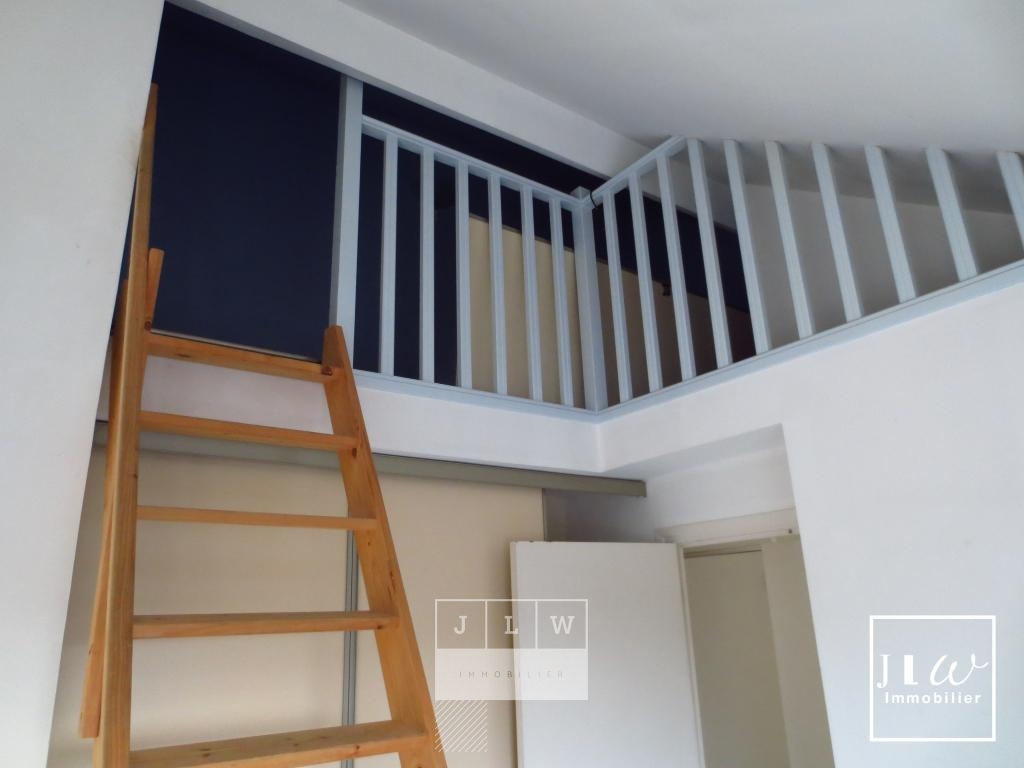 Ijl ll152 lille jb lebas t2 meuble de 3570m Photo 5 - JLW Immobilier Ijl ll152 lille jb lebas t2 meuble de 3570m Photo 5 - JLW Immobilier
