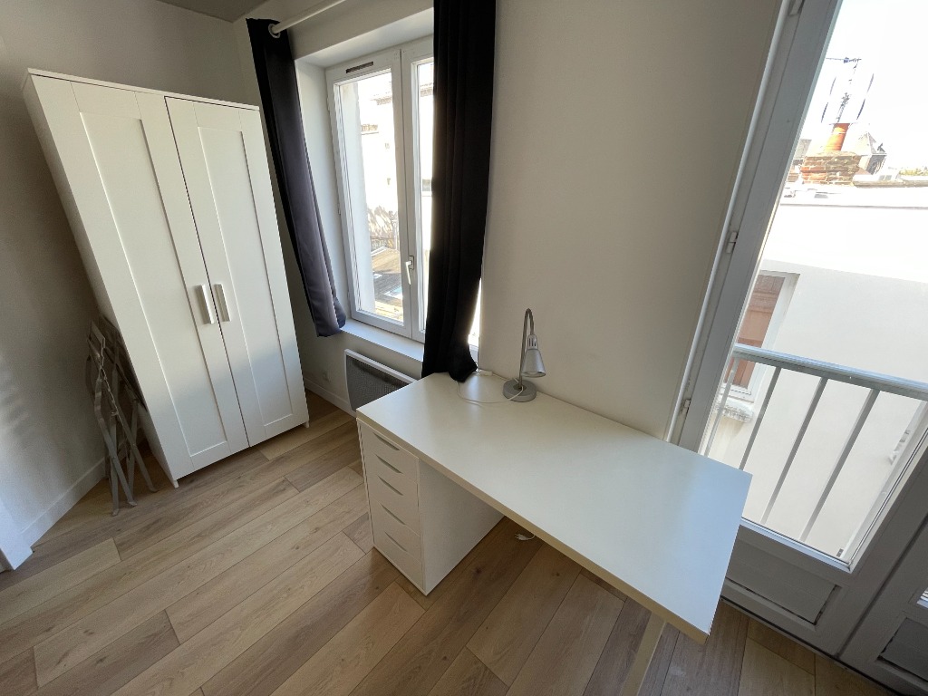 Lille republique studio meuble de 1562m Photo 3 - JLW Immobilier