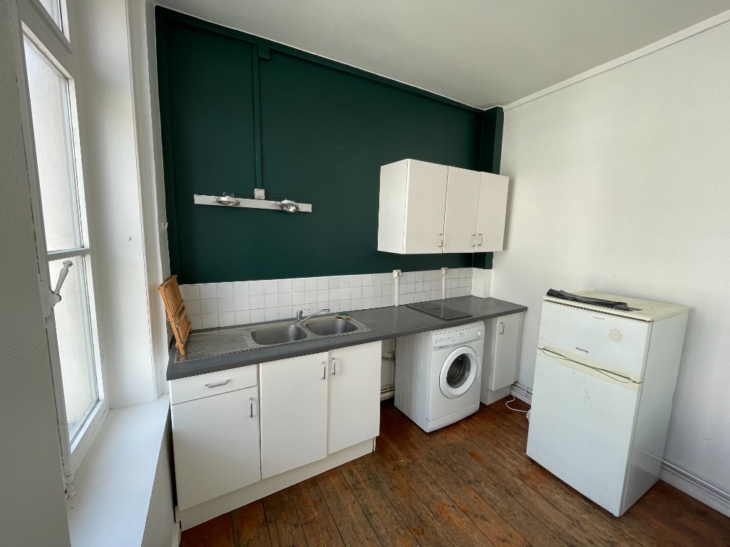 Vieux lille t3 non meuble de 4496m Photo 3 - JLW Immobilier Vieux lille t3 non meuble de 4496m Photo 3 - JLW Immobilier