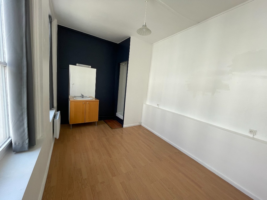 Vieux lille t3 non meuble de 4496m Photo 5 - JLW Immobilier Vieux lille t3 non meuble de 4496m Photo 5 - JLW Immobilier