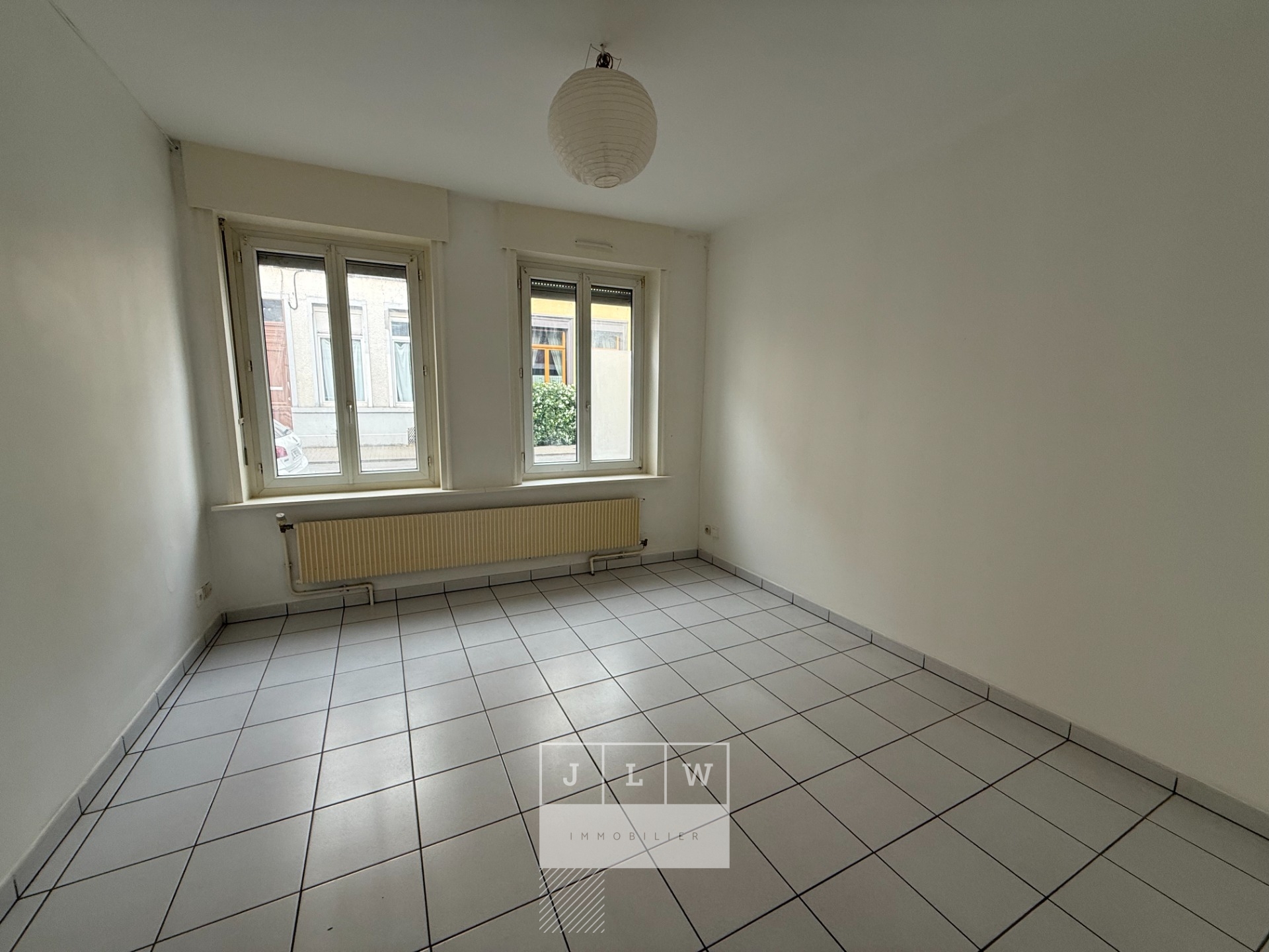 Ino sr123 appartement t1bis de 46m avec cour privative Photo 5 - JLW Immobilier