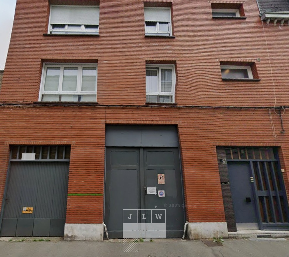 Iob ll152  rue des meuniers place de parking 4 Photo 1 - JLW Immobilier