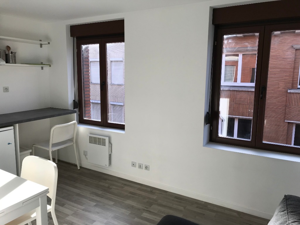 Ioq sr123 lille wazemmes rue colbert t2 meuble Photo 4 - JLW Immobilier
