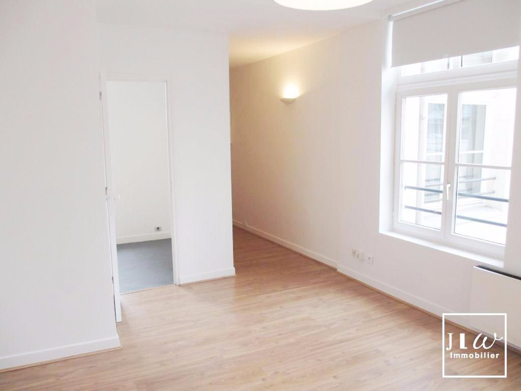 Ipi sr123 lille vieux lille type 2 non meuble de 42m Photo 3 - JLW Immobilier