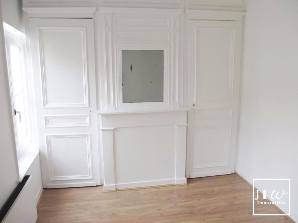 Ipi sr123 lille vieux lille type 2 non meuble de 42m Photo 4 - JLW Immobilier