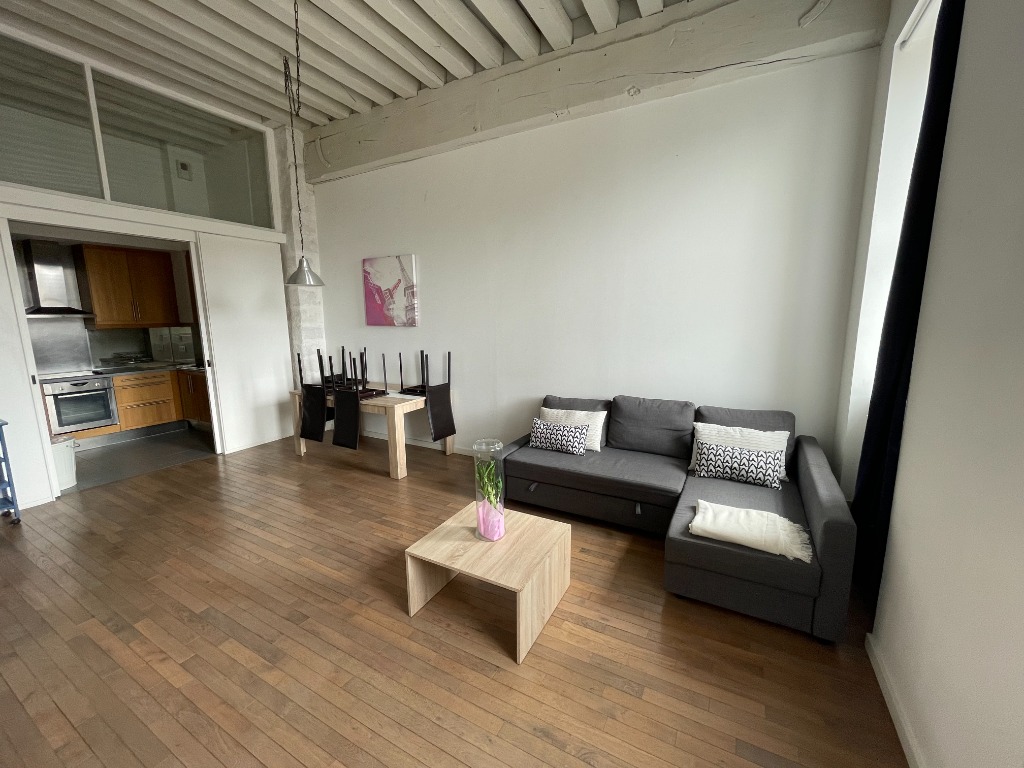 Ire ll152 vieux lille t2 meuble de 5967m avec parking Photo 2 - JLW Immobilier