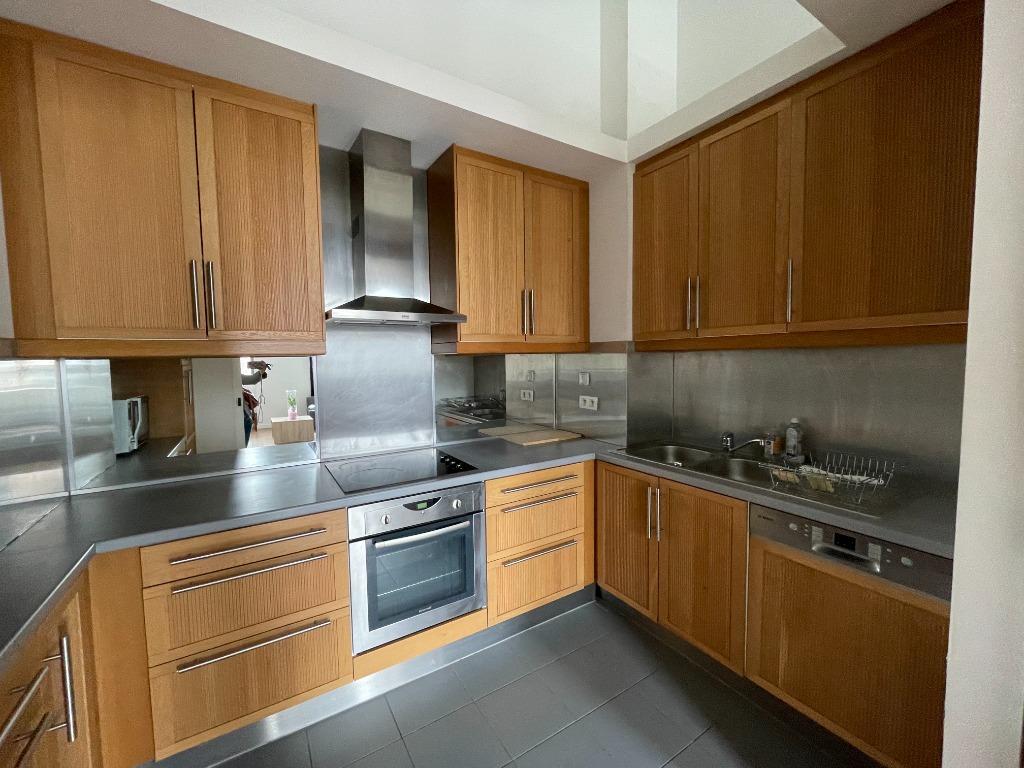 Ire ll152 vieux lille t2 meuble de 5967m avec parking Photo 3 - JLW Immobilier