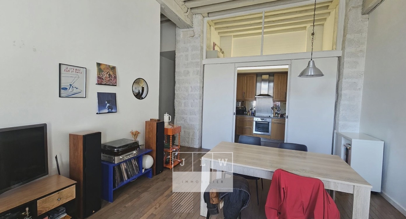 Ire ll152 vieux lille t2 meuble de 5967m avec parking Photo 3 - JLW Immobilier Ire ll152 vieux lille t2 meuble de 5967m avec parking Photo 3 - JLW Immobilier