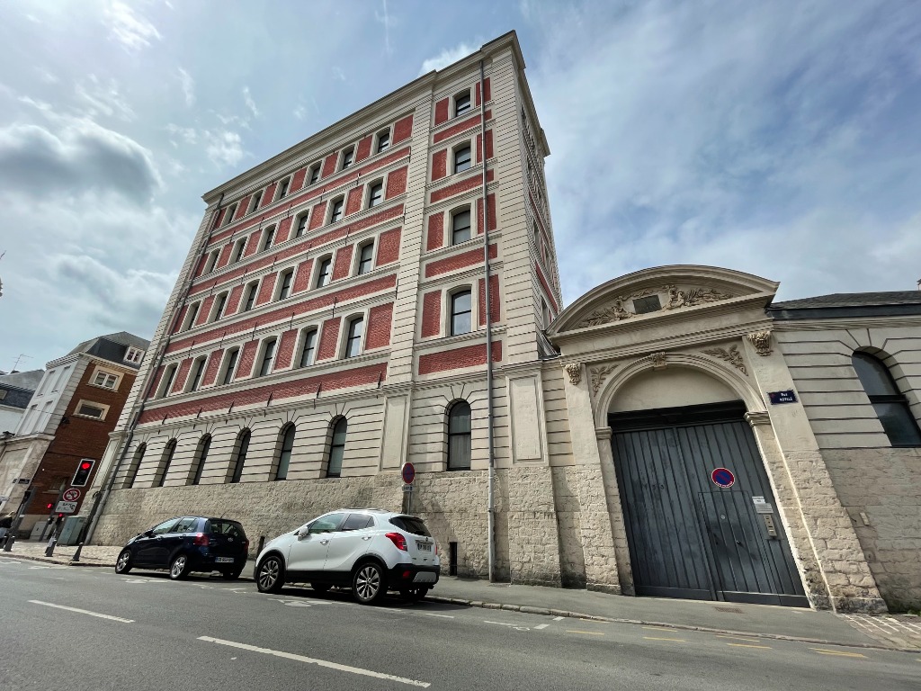 Ire ll152 vieux lille t2 meuble de 5967m avec parking Photo 10 - JLW Immobilier