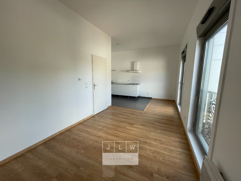 Ita ll152 t1 non meuble marcq en baroeul Photo 2 - JLW Immobilier Ita ll152 t1 non meuble marcq en baroeul Photo 2 - JLW Immobilier