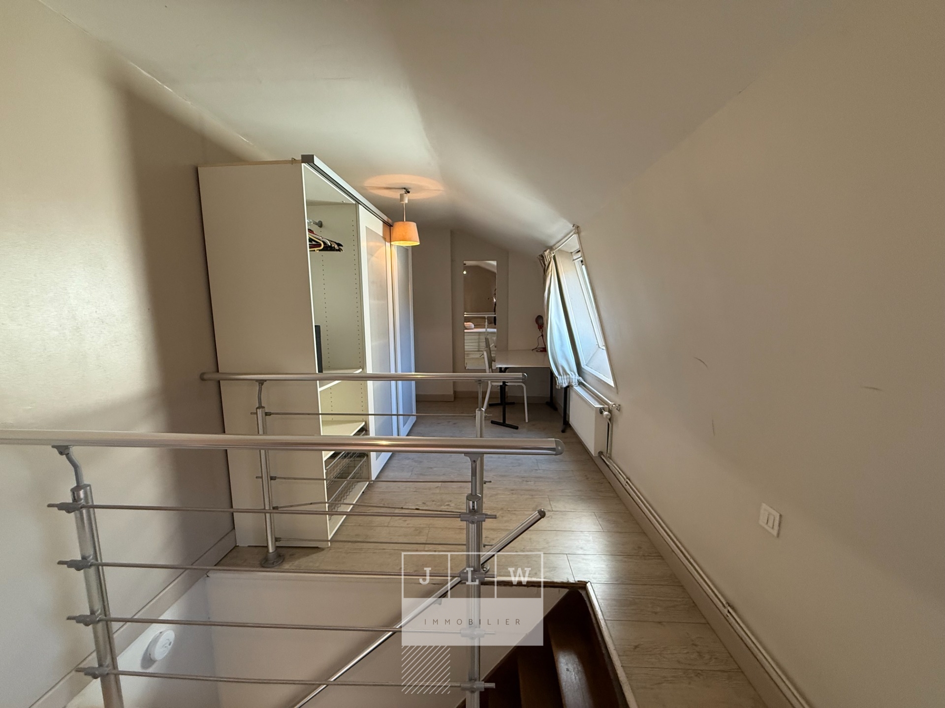 Iuq sr123 esti vente travaux t3 meuble de 8819m Photo 5 - JLW Immobilier Iuq sr123 esti vente travaux t3 meuble de 8819m Photo 5 - JLW Immobilier