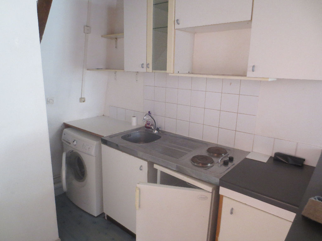 Mise en vente gambetta t1bis non meuble de 34m Photo 4 - JLW Immobilier Mise en vente gambetta t1bis non meuble de 34m Photo 4 - JLW Immobilier