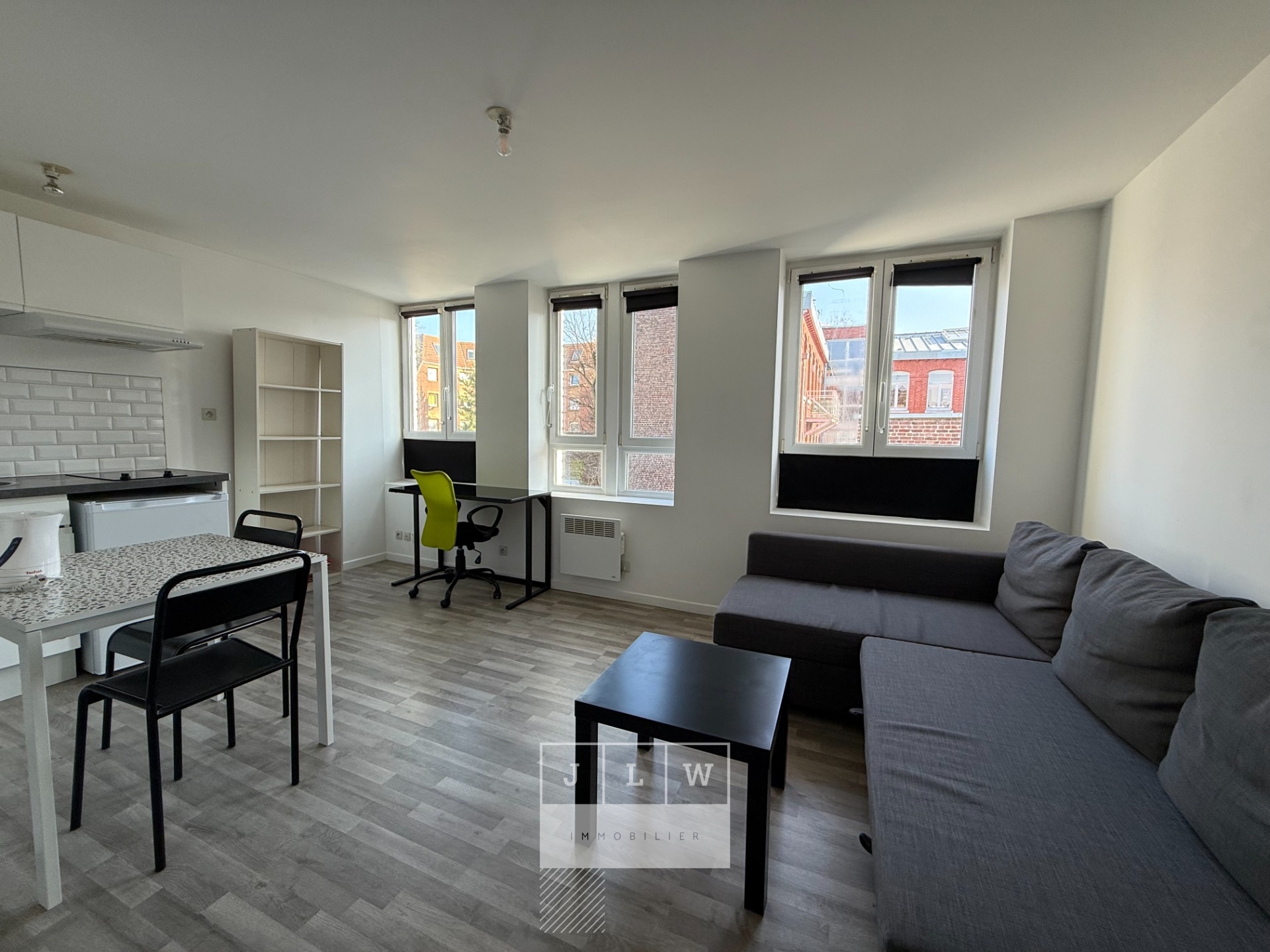 Iyx sr123 lille gambetta studio meuble de 2033m Photo 1 - JLW Immobilier