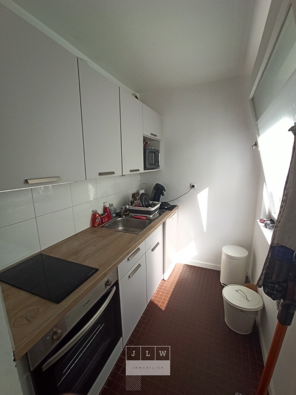 Izc ll152 studio rue nicolas leblanc non meuble Photo 3 - JLW Immobilier Izc ll152 studio rue nicolas leblanc non meuble Photo 3 - JLW Immobilier