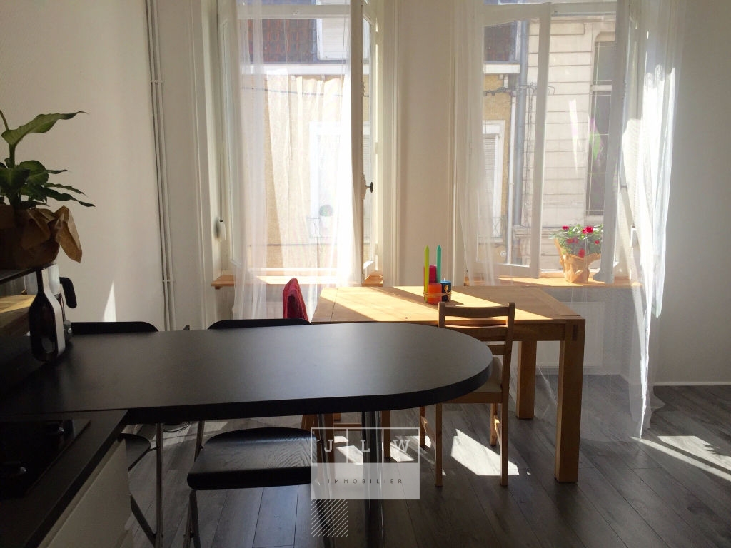 Jbz ll152 type 1bis secteur republique gambetta Photo 5 - JLW Immobilier Jbz ll152 type 1bis secteur republique gambetta Photo 5 - JLW Immobilier