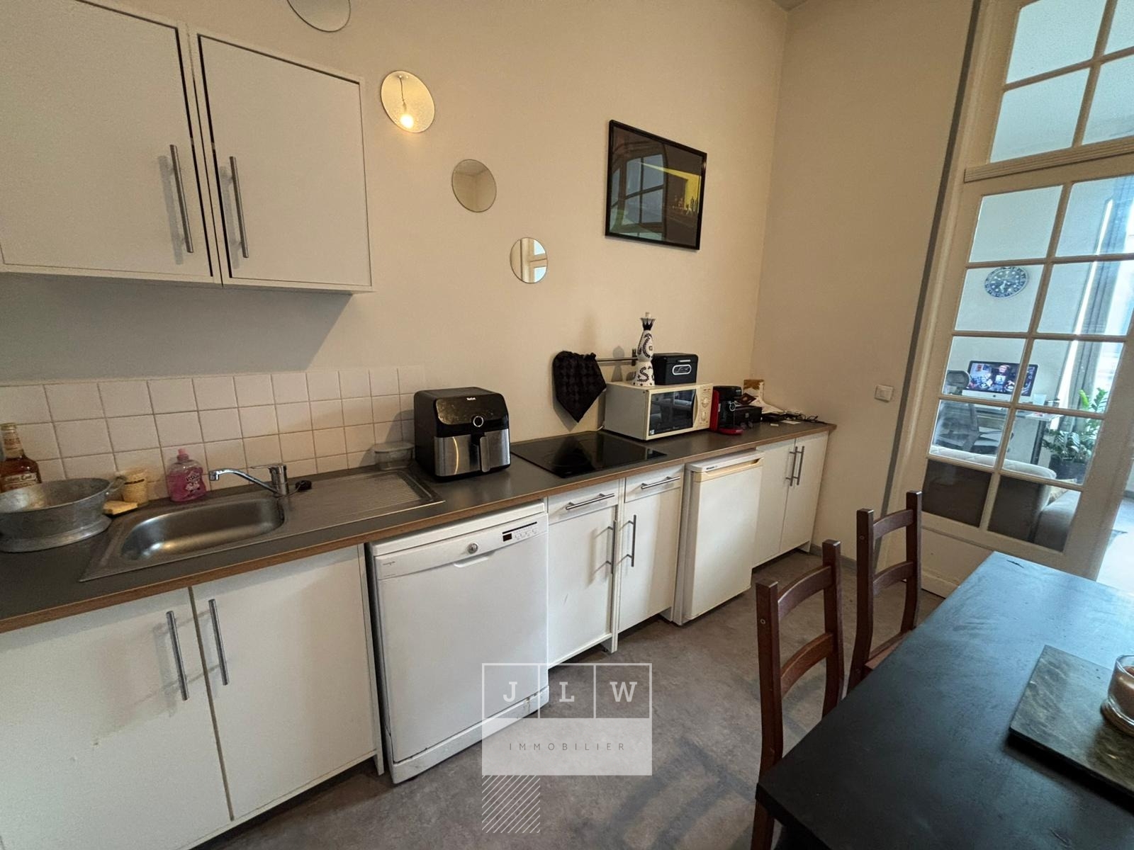 Jcb ll152 lille centre t1 bis non meuble de 37m Photo 3 - JLW Immobilier Jcb ll152 lille centre t1 bis non meuble de 37m Photo 3 - JLW Immobilier
