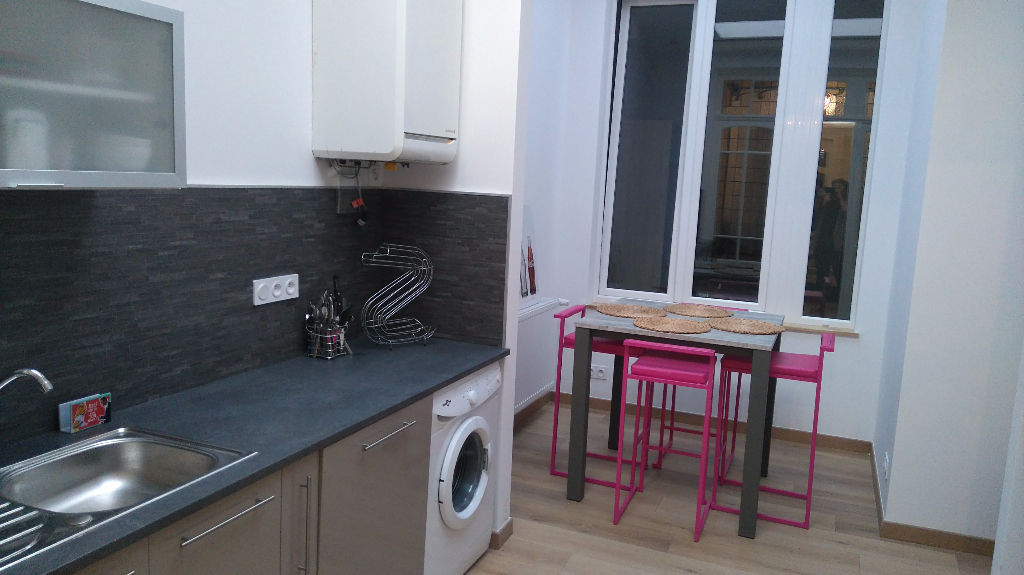 Jcx sr123 lille centre proximite grand place t2 meuble Photo 5 - JLW Immobilier Jcx sr123 lille centre proximite grand place t2 meuble Photo 5 - JLW Immobilier