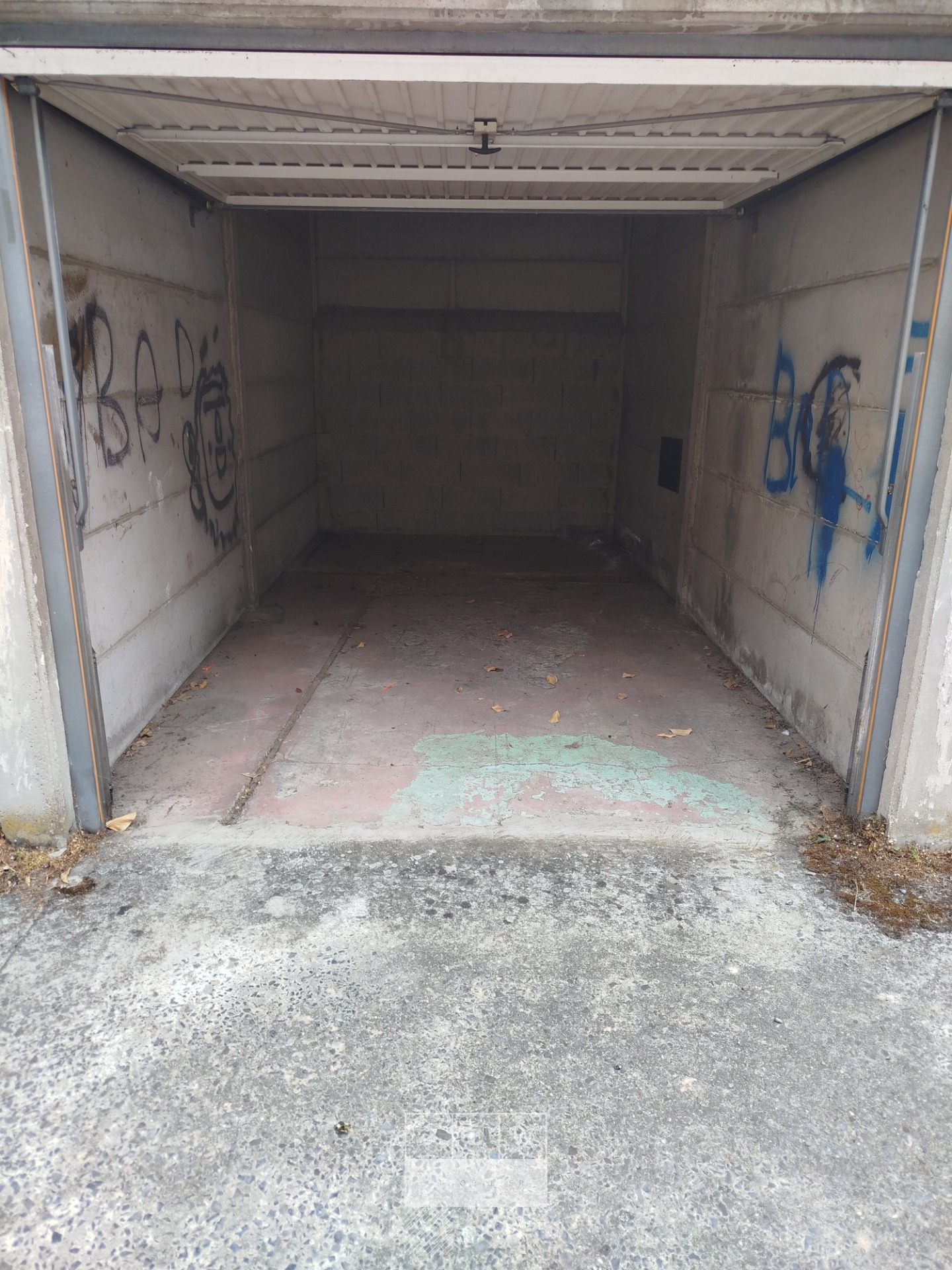 Jeg pa lille garage securise gambetta rue franklin Photo 2 - JLW Immobilier