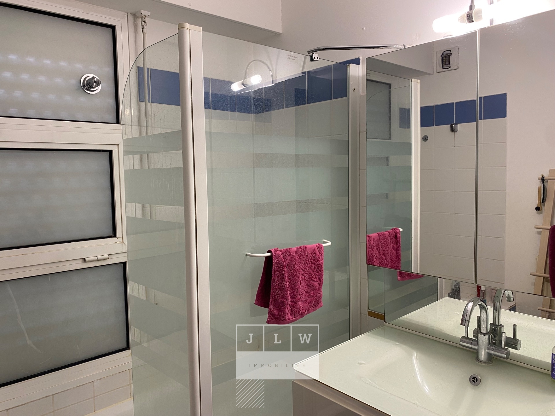 Jek nb343 lille republique t2 meuble de 4032m Photo 5 - JLW Immobilier