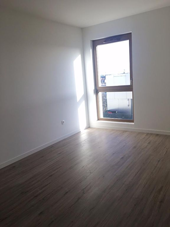 Jey sr123 mq dpe appartement 3 pieces  non meuble Photo 6 - JLW Immobilier