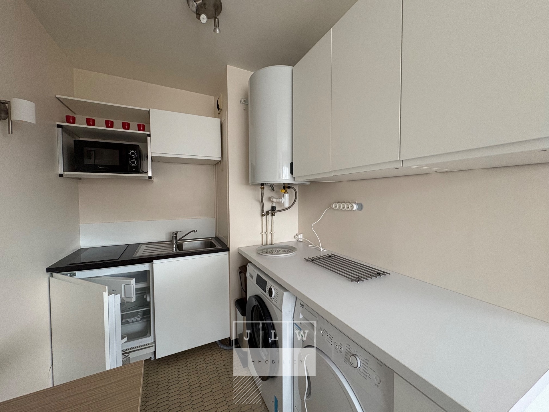 Jhp nb343 studio t1 meuble 31m lille centre Photo 3 - JLW Immobilier