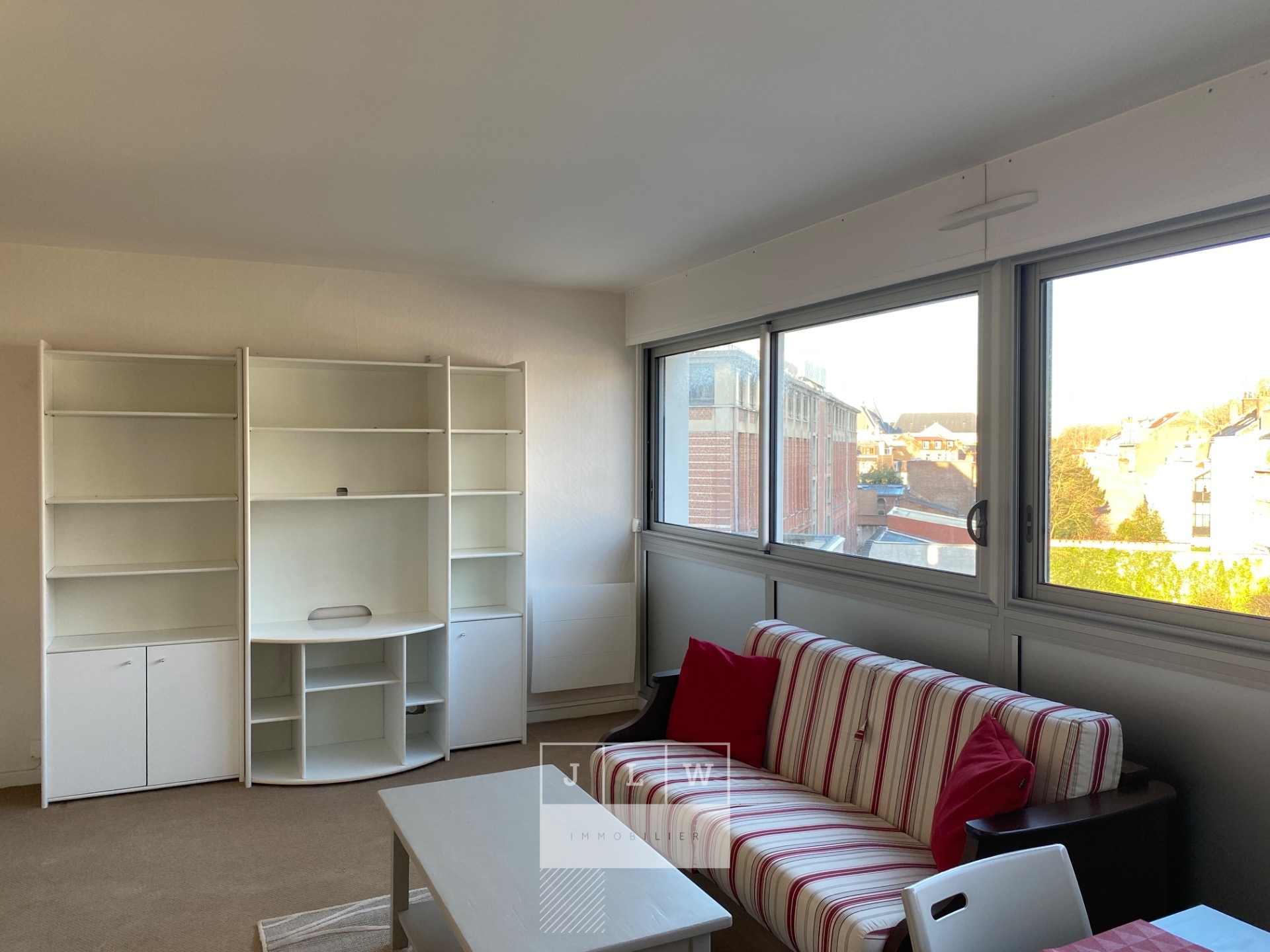 Jhp nb343 studio t1 meuble 31m lille centre Photo 2 - JLW Immobilier