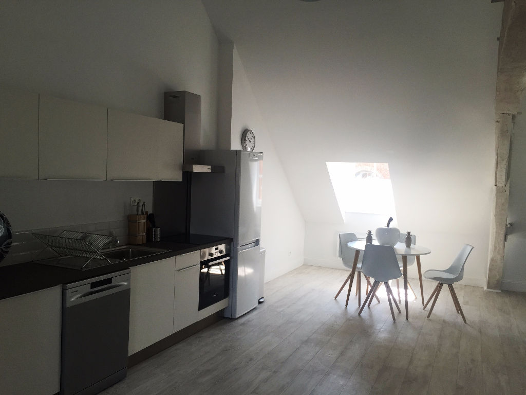 Jil ll152 vieux lille t2 meuble 55 m Photo 4 - JLW Immobilier Jil ll152 vieux lille t2 meuble 55 m Photo 4 - JLW Immobilier