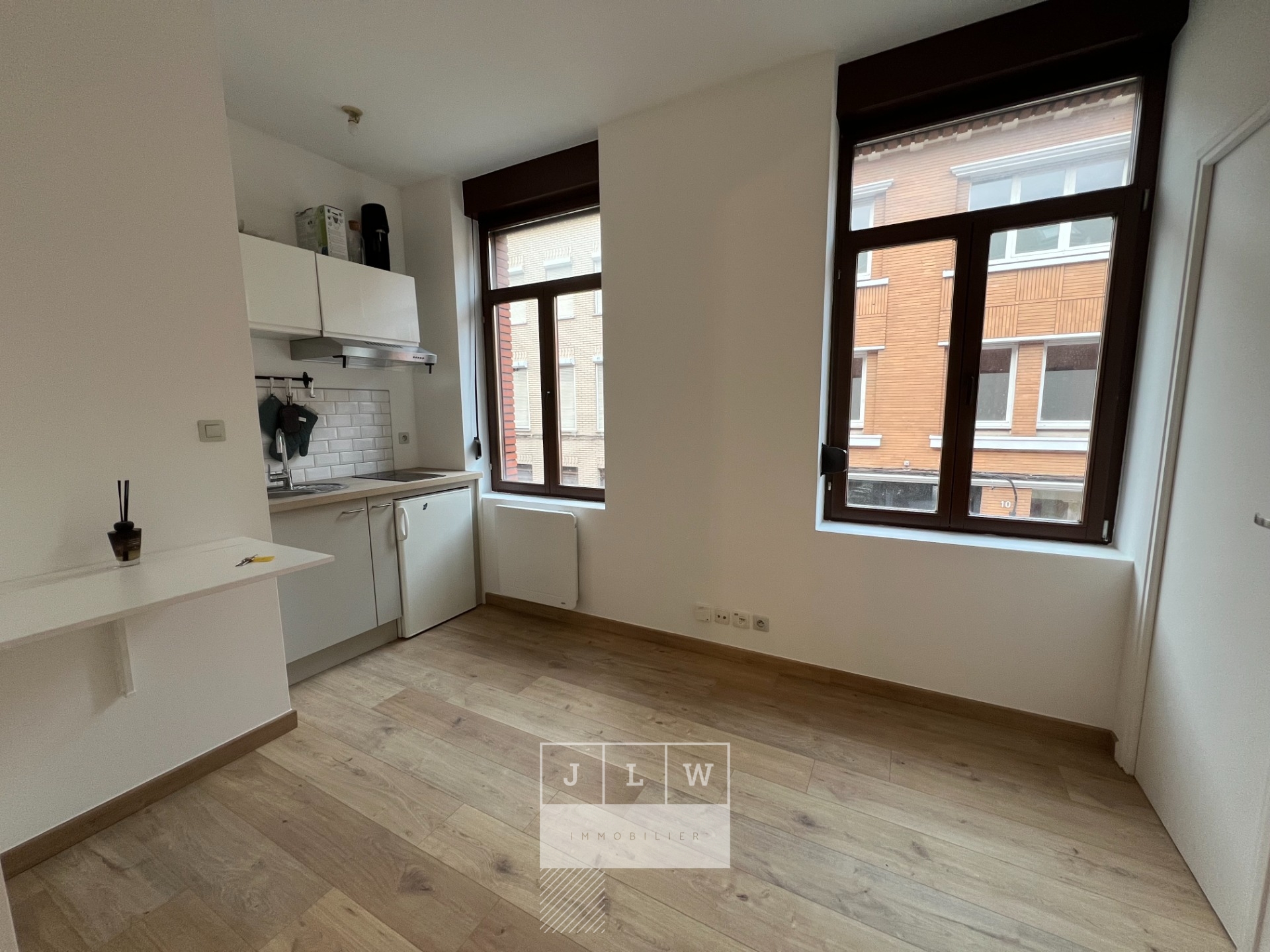 Jji sr123 lille gambetta t1bis non meuble de 20m Photo 1 - JLW Immobilier Jji sr123 lille gambetta t1bis non meuble de 20m Photo 1 - JLW Immobilier