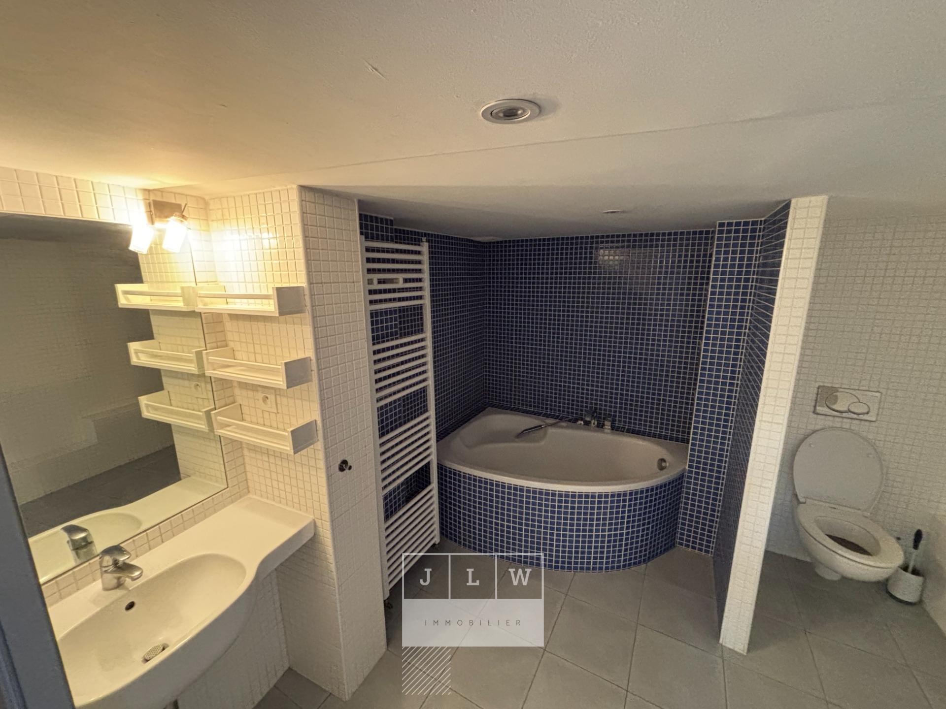 Jjp ll152 standby travaux 2 pieces non meuble 63m Photo 9 - JLW Immobilier Jjp ll152 standby travaux 2 pieces non meuble 63m Photo 9 - JLW Immobilier