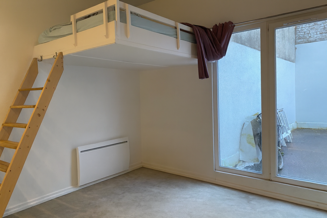 Jkg nb343 studio de 31m avec cour privative non meuble Photo 1 - JLW Immobilier